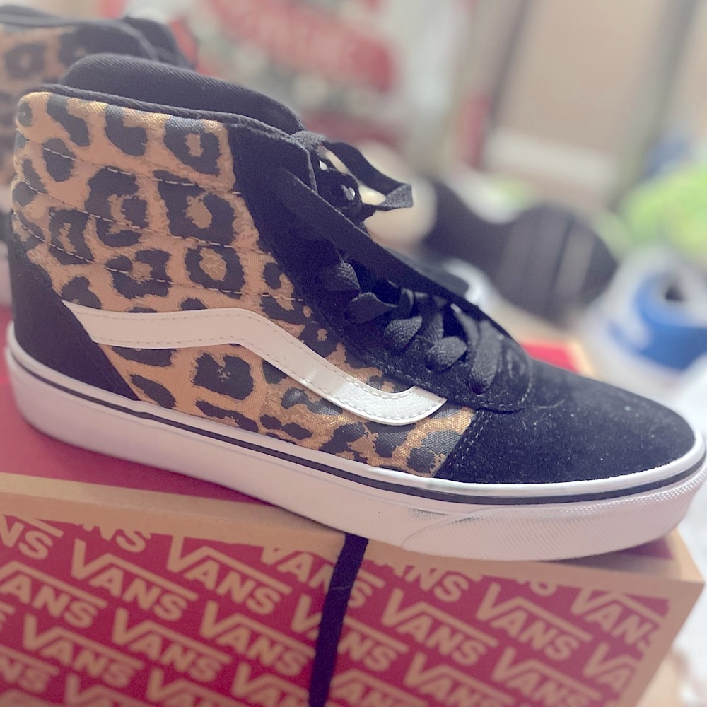 Vans Sk-8 HI, suede with cheetah print